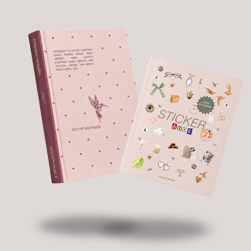 AGENDA FÍSICA + STICKER BOOK