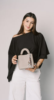 CHARM - COLECCIÓN 2027